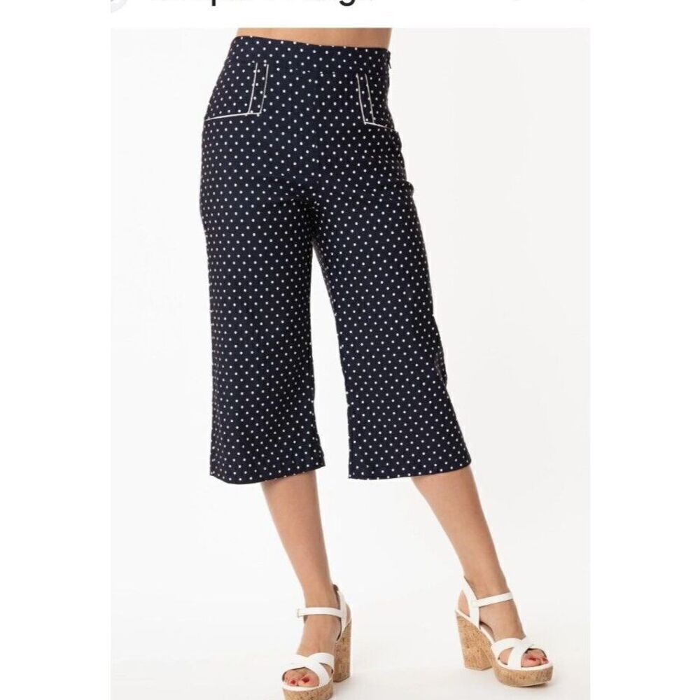Unique Vintage Capris‎ Pants Size Medium 6/8 Blue White Polka Dots High-Waisted